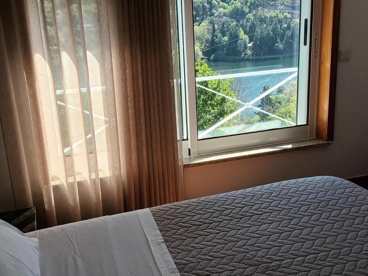 Апартаменти Casa De Ribes T2 Vista Fantastica Rio Caldo Екстер'єр фото